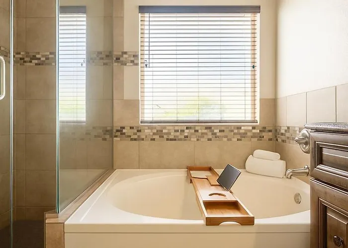 Your Escape Private Pool Near Sabino Canyon Holiday home Tucson