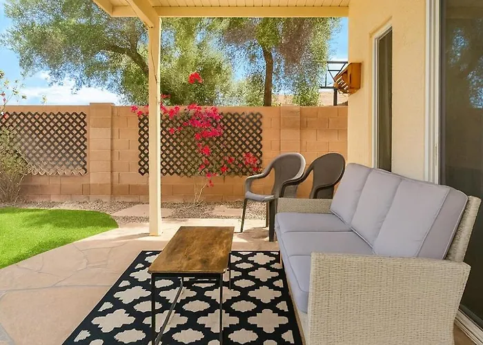Your Escape Private Pool Near Sabino Canyon Holiday home Tucson